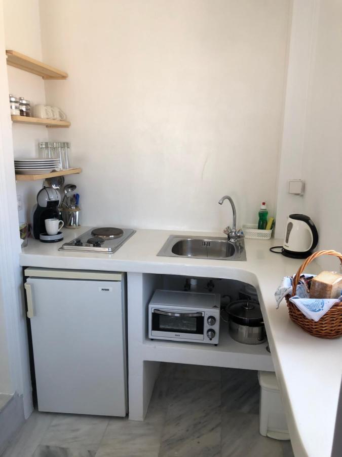 Noe Apartment