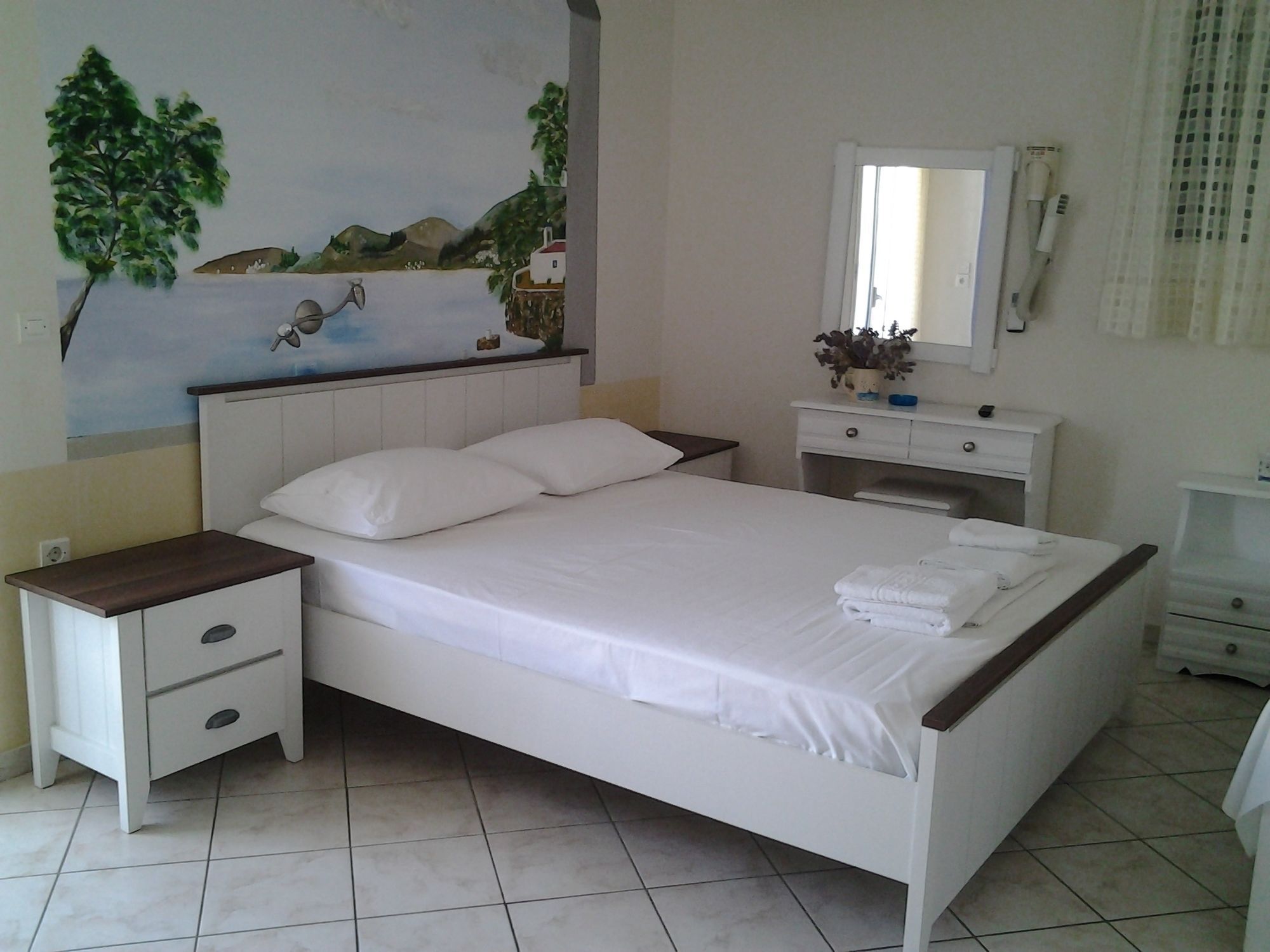 Noe Apartment